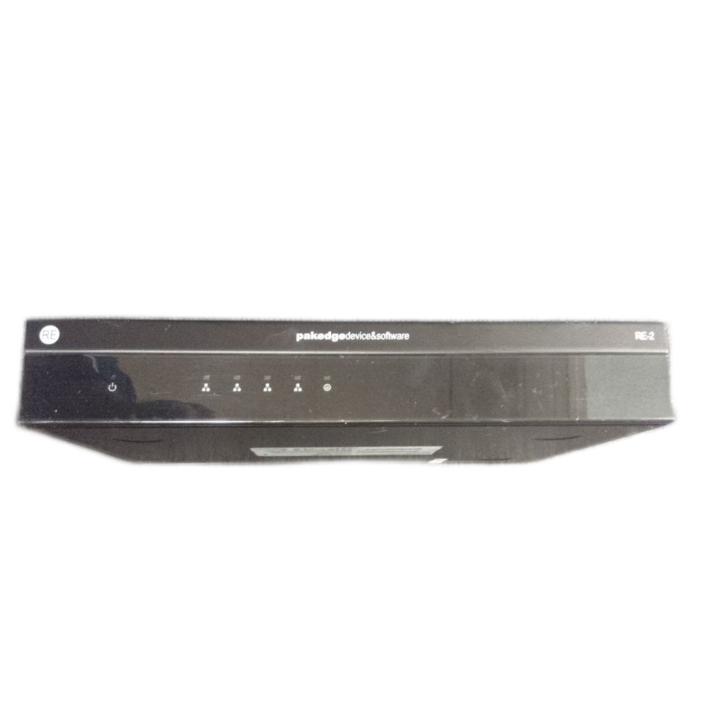 Pakedge RE-2 high-speed Gigabit media wired router
